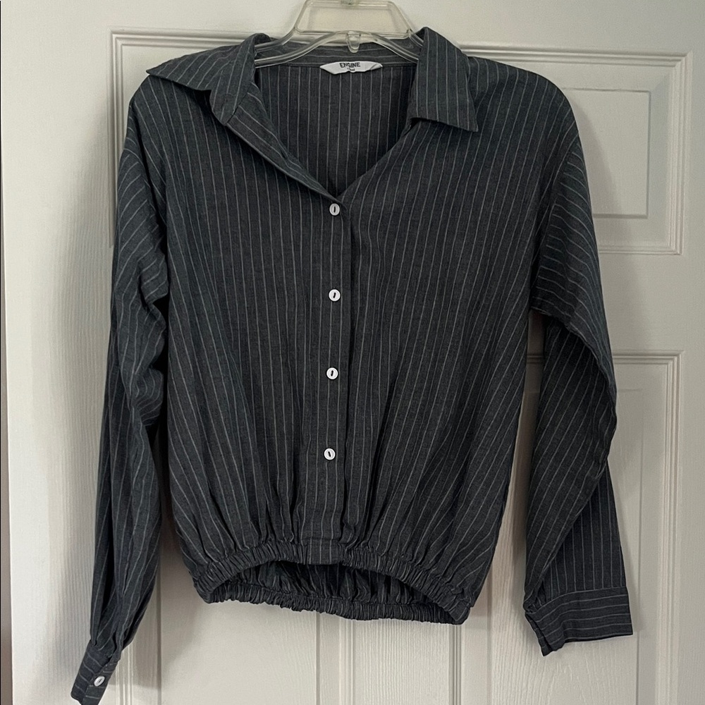 Engine cinch waist long sleeve pinstripe cropped button down